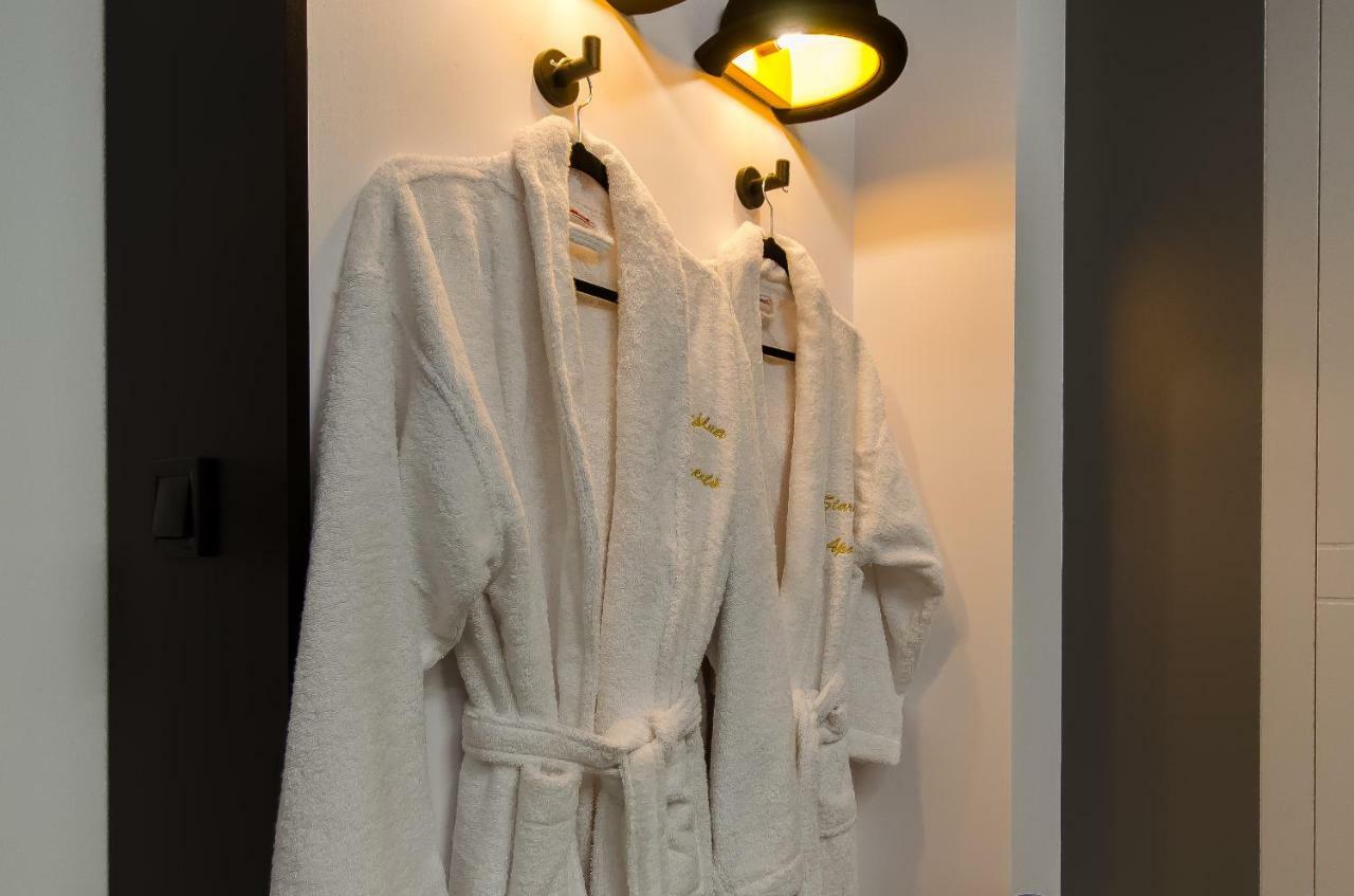 Starowislna Vip Apartamenty Jacuzzi Krakau Exterior foto
